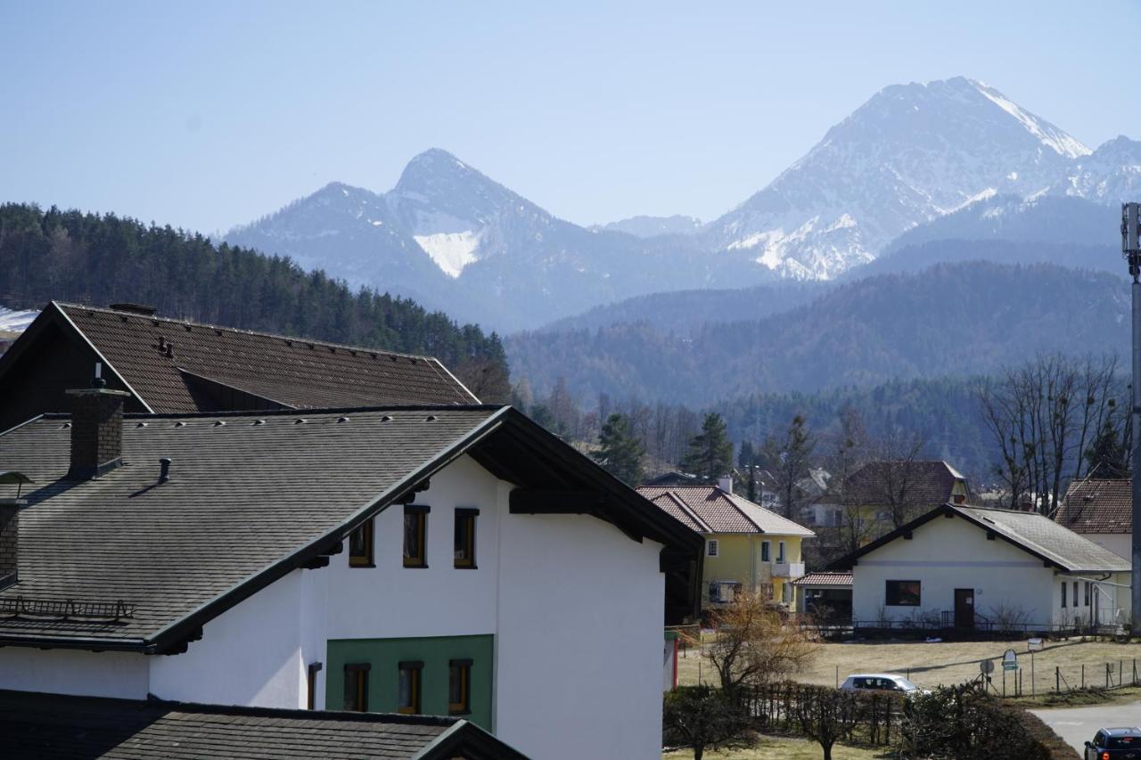 Pension-Ferienwohnung Rotar Faak am See Exterior foto